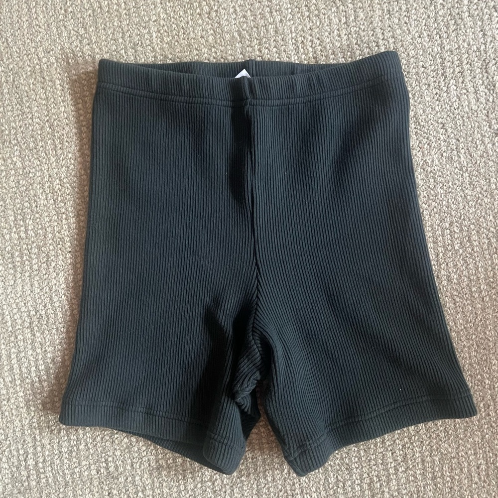 Women's Black Ribbed Shorts